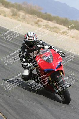 media/May-05-2025-Moto Forza (Mon) [[3c1838c5e5]]/3-C Group/Session 2 (Turn 7 Inside)/